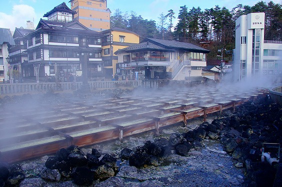 草津温泉激安一泊旅行