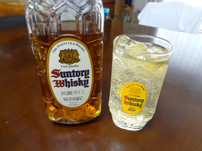 酒びたり…