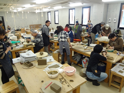 陶芸文化講座 『タタラ技法で作品をつくろう！』 ③