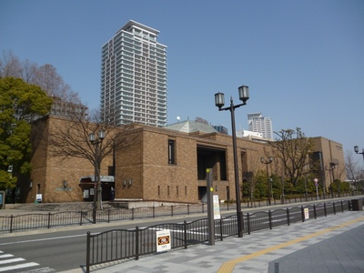 「人間国宝・濱田庄司の茶碗」展　　大阪市立東洋陶磁美術館