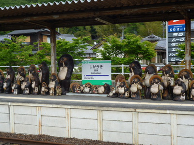 ええのん焼けた！樂焼きの抹茶茶碗　　信楽「陶芸の森」