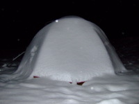 大雪の戸隠キャンプ場の画像をもう一度！11月2日ですよ～