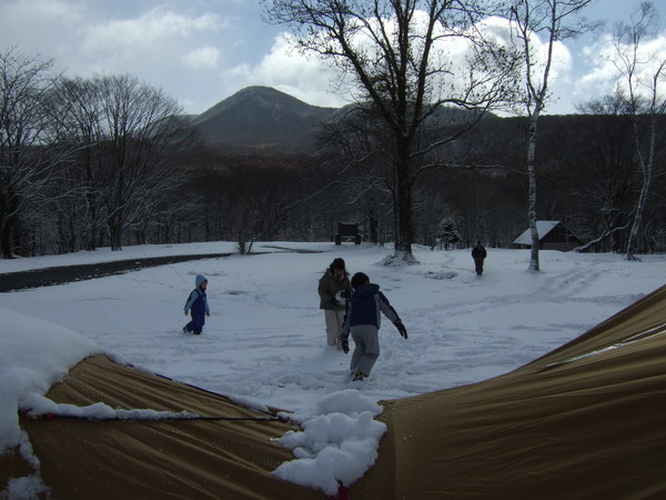 戸隠で雪遊び