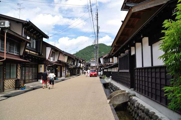 盆踊りの頃　川面に吹く風　in 郡上八幡・吉田川