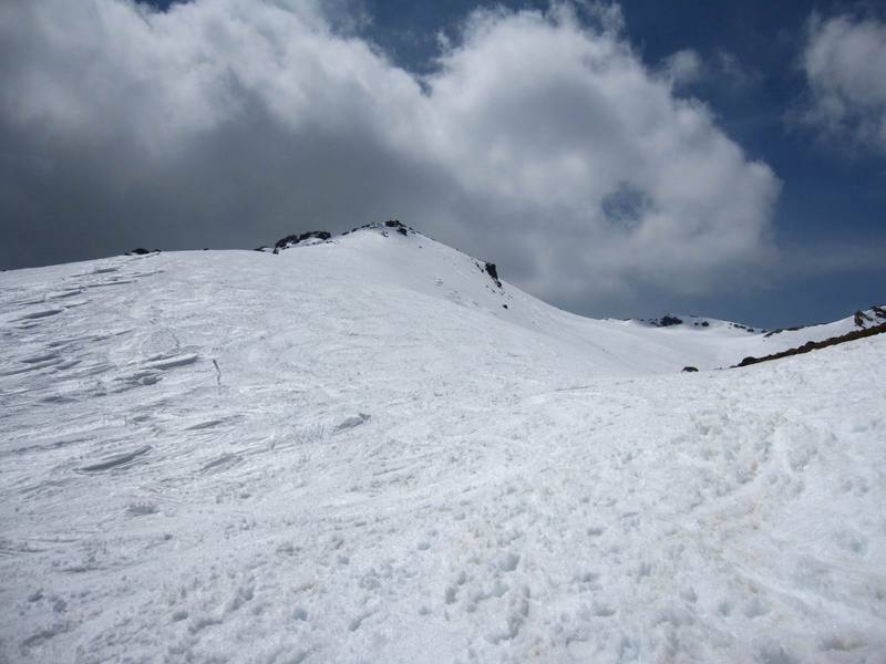 バックカントリー御嶽山　２００９年４月１３日（月）