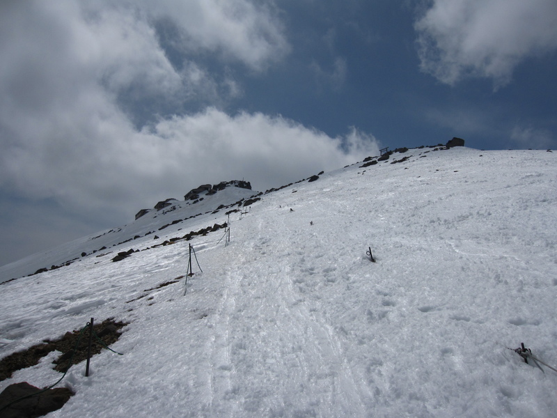 バックカントリー御嶽山　２００９年４月１３日（月）