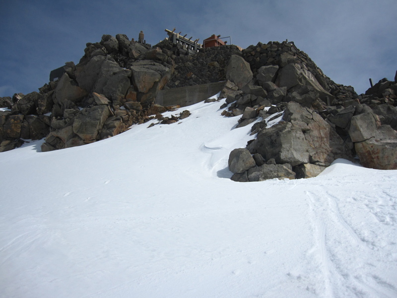 バックカントリー御嶽山　２００９年４月１３日（月）