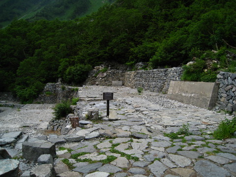 奥穂高岳～前穂高岳　２００８年７月２９日（火）３０日（水）
