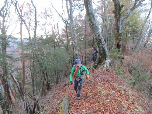 南ア深南部絶景地　バラ谷の頭　登山編