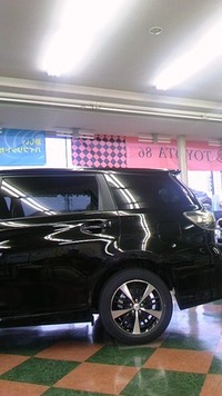 車屋さんに来ています。 2012/04/26 13:57:03