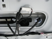 アルファードにLED-C90D-AV取り付け　その② 2011/03/08 21:27:00