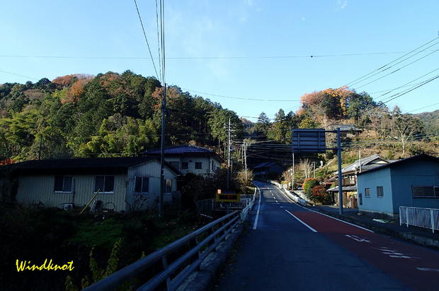 大霧山で虹を見た