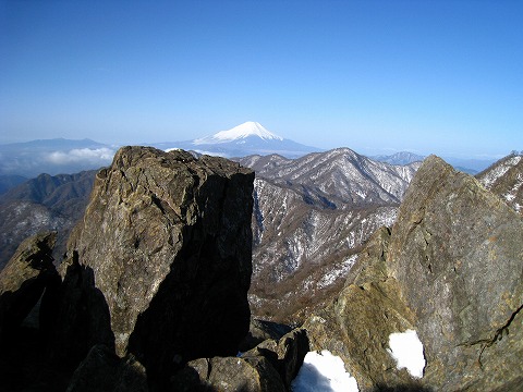 丹沢縦走　　鍋割山～塔ノ岳～丹沢山～蛭ヶ岳