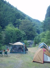 渓流キャンプ
