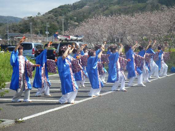 花見漕ぎ