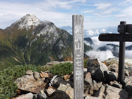 ２０１８／９／２３～２４　早川尾根を歩く