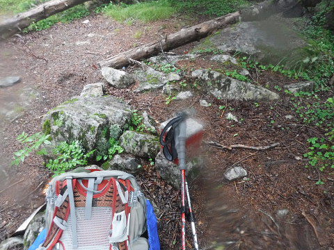 両俣小屋に行く