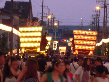 貝塚　夏祭り　ふとん太鼓。