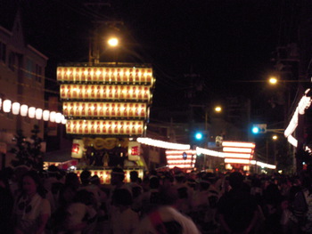 貝塚　夏祭り　ふとん太鼓。