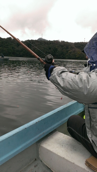 豊田湖でワカサギ釣り