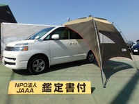 【専門店】　車中泊仕様車　ヴォクシー　トランスX　4ＷＤ　ID：5719