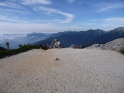 三家族の鳳凰山登山、稜線　09年8月19、20日(5)