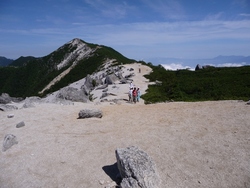 三家族の鳳凰山登山、稜線　09年8月19、20日(5)
