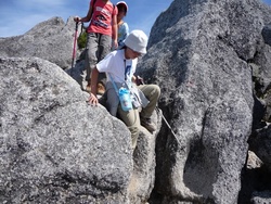 三家族の鳳凰山登山、稜線　09年8月19、20日(5)