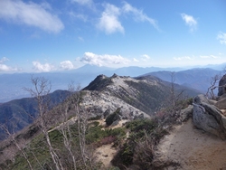 強風の鳳凰山に登りました、2010年11月10日(3)