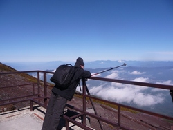 連休最後は、富士山3200mまで、2011年10月10日その1