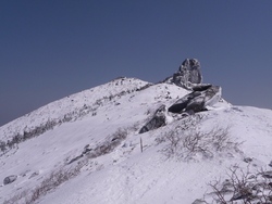 2012年4月2日、金峰山、さくさく山頂へ(3)