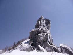 2012年4月2日、金峰山、さくさく山頂へ(3)