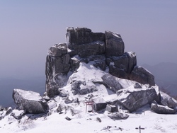 2012年4月2日、金峰山、さくさく山頂へ(3)