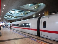 ドイツの新幹線、ICE 2012/08/02 21:21:35