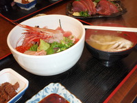 海鮮丼と初鰹 2012/04/07 06:07:29
