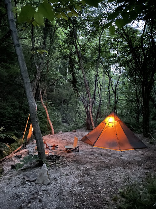 Bush & Lake で久々のぼっちキャンプ
