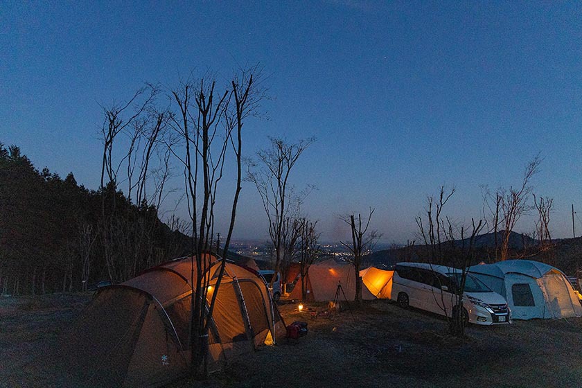 星空と街の灯。余韻を楽しむ朝。 にこにこキャンプ ② 〜夜景編〜