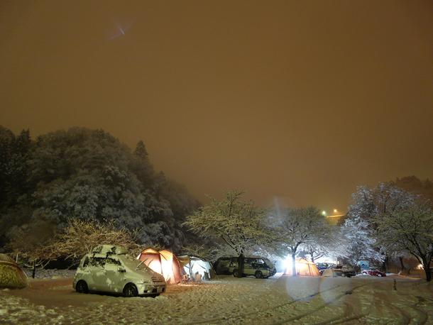オフキャンプ　「雪中キャンプ」