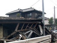 地震から3カ月